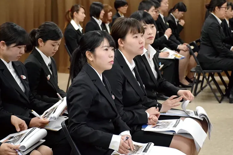 合同企業説明会の写真02