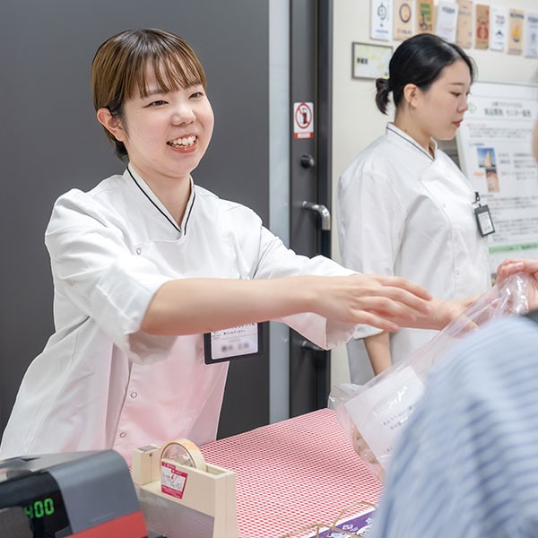コーヒー風味のショートケーキ